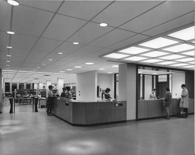 Archival interior image of Hunt Library