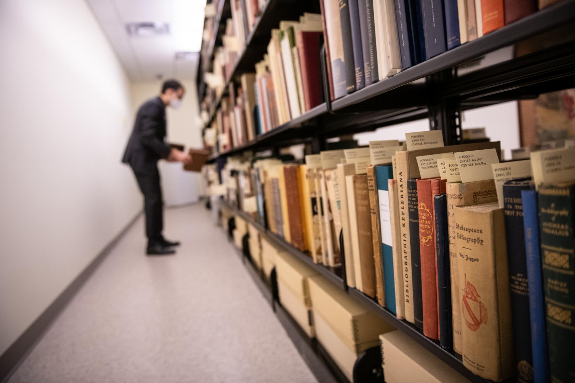 Sam Lemley in the Fine and Rare Books Room.