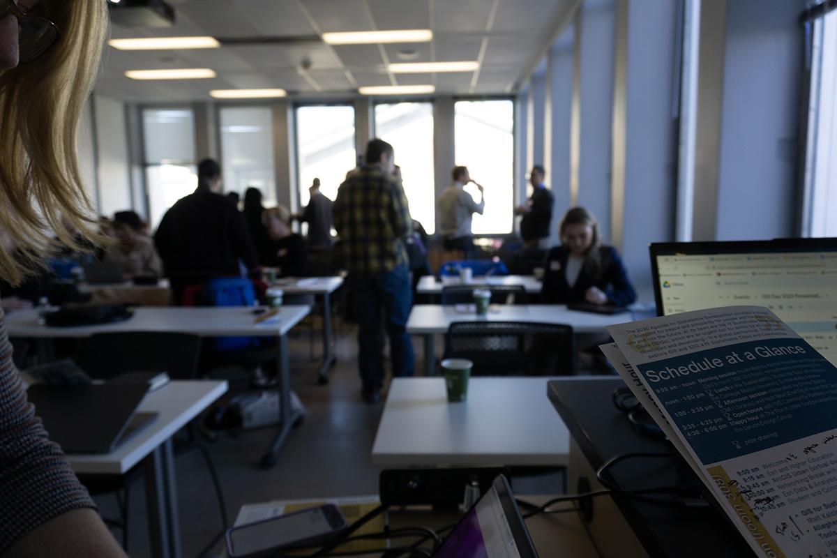 Students studying in Hunt Library 